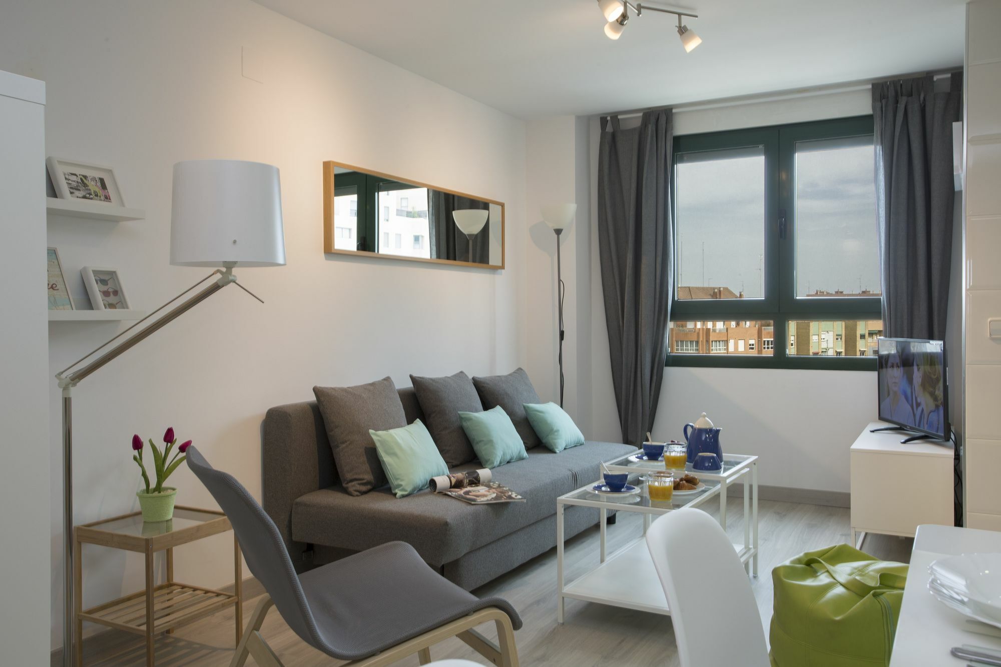 Singularstays Alameda فالنسيا المظهر الخارجي الصورة