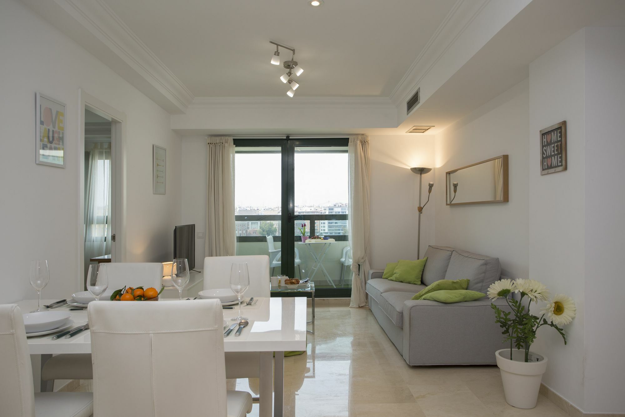 Singularstays Alameda فالنسيا المظهر الخارجي الصورة