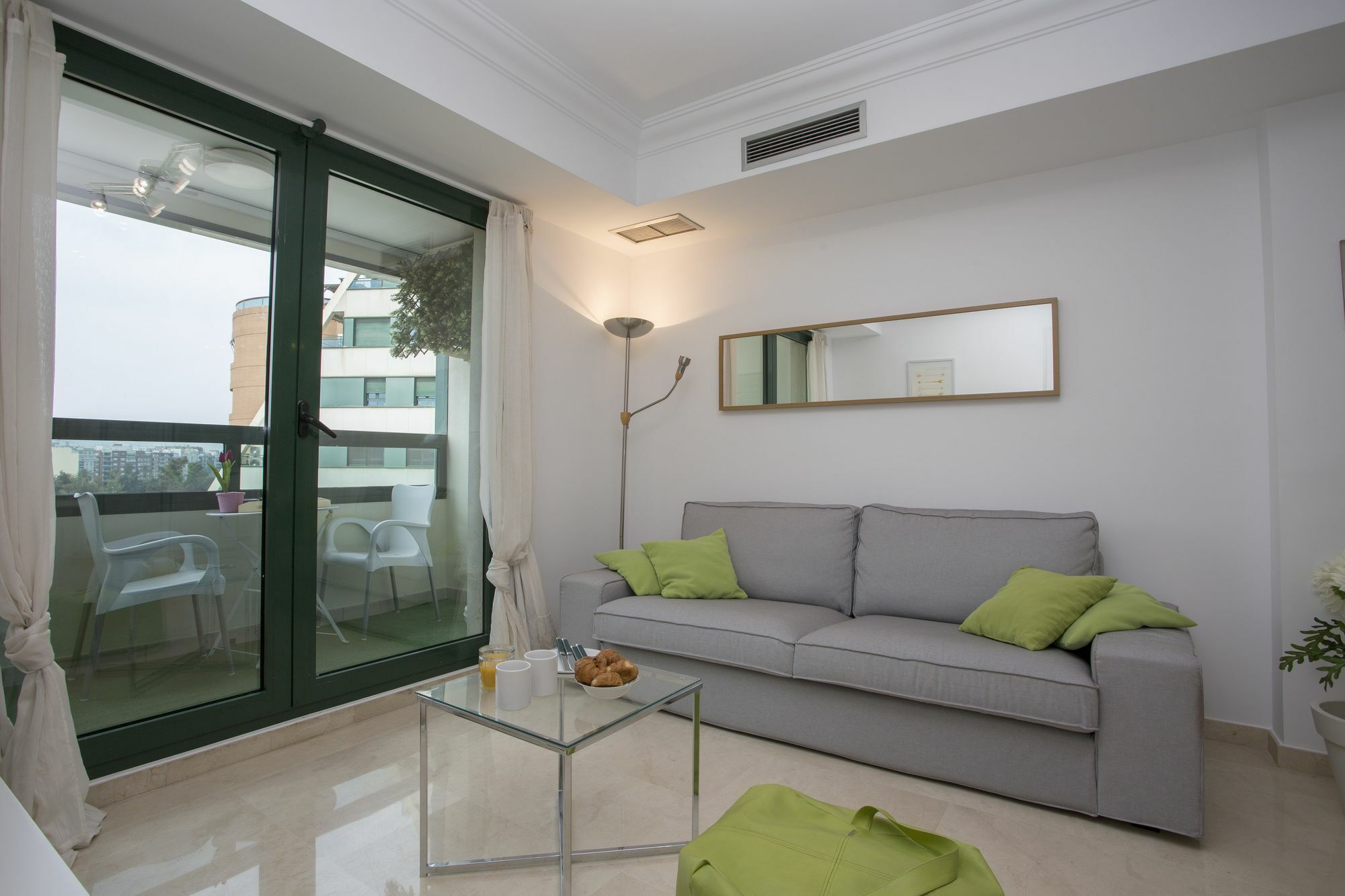 Singularstays Alameda فالنسيا المظهر الخارجي الصورة